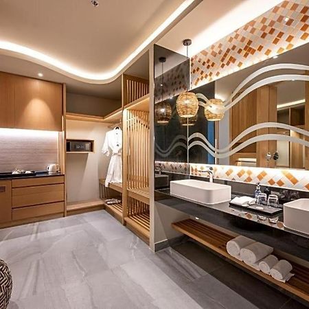 Metadee Elite Hotel Ката Бийч Екстериор снимка