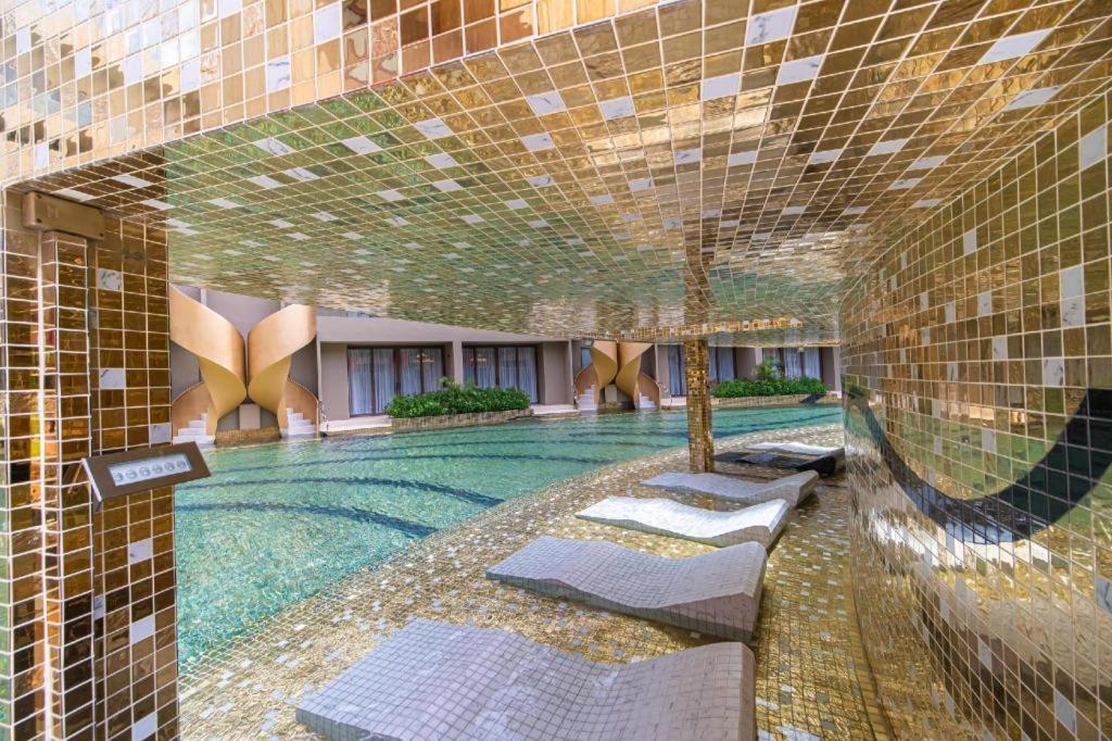 Metadee Elite Hotel Ката Бийч Екстериор снимка