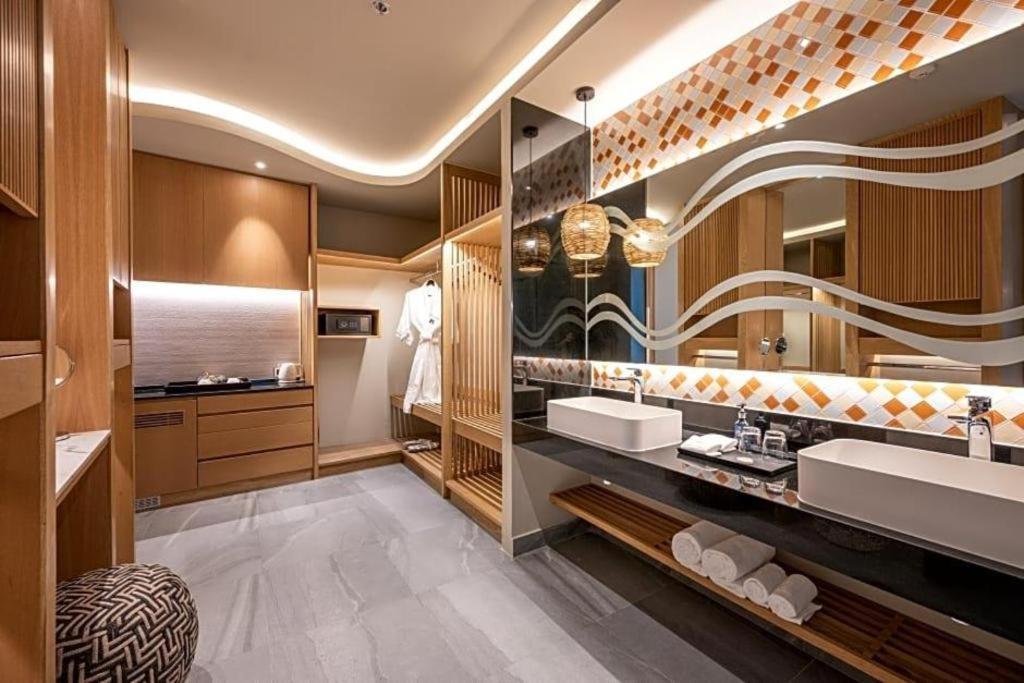Metadee Elite Hotel Ката Бийч Екстериор снимка
