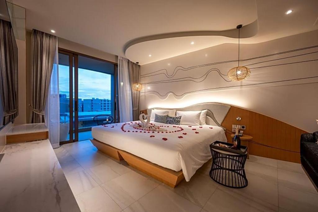 Metadee Elite Hotel Ката Бийч Екстериор снимка